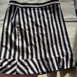 Ann Taylor Skirt Womens Sz 10 Pencil Straight Striped Black Work Career Fall